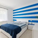 Indigo Blue 아파트 *