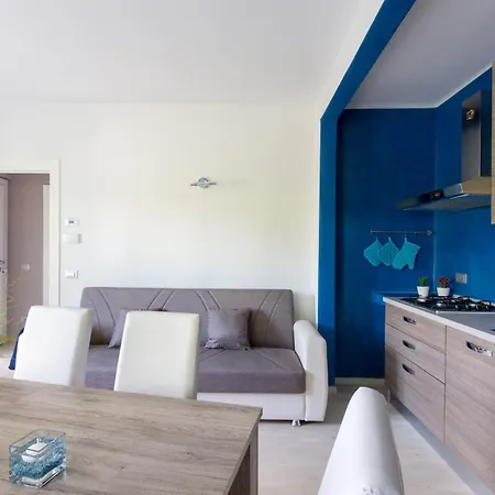 Indigo Blue Apartment Cannobio